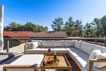 Red Rock Wellness Retreat with Private Guest House - Sedona, Arizona