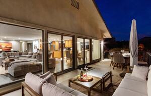 Red Rock Wellness Retreat with Private Guest House - Sedona, Arizona