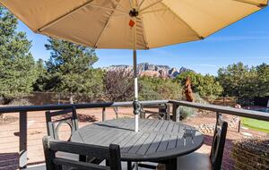 Red Rock Wellness Retreat with Private Guest House - Sedona, Arizona