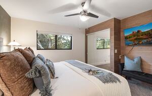 Red Rock Wellness Retreat with Private Guest House - Sedona, Arizona