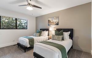 Red Rock Wellness Retreat with Private Guest House - Sedona, Arizona