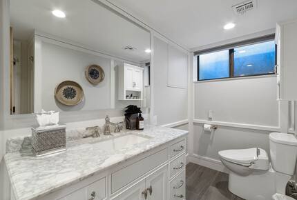 Red Rock Wellness Retreat with Private Guest House - Sedona, Arizona