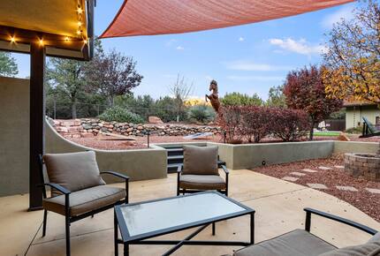 Red Rock Wellness Retreat with Private Guest House - Sedona, Arizona