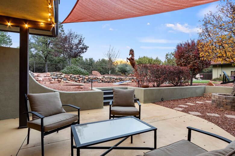 Red Rock Wellness Retreat with Private Guest House - Sedona, Arizona
