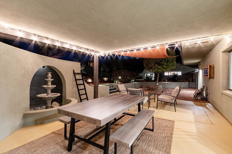 Red Rock Wellness Retreat with Private Guest House - Sedona, Arizona