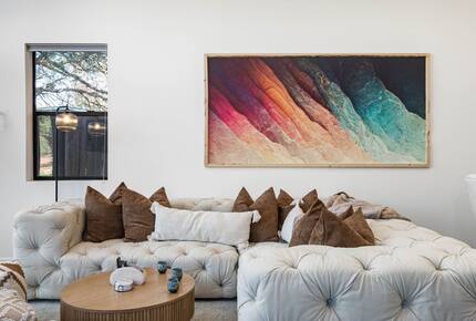 Red Rock Wellness Retreat with Private Guest House - Sedona, Arizona