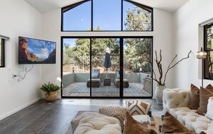 Red Rock Wellness Retreat with Private Guest House - Sedona, Arizona