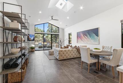 Red Rock Wellness Retreat with Private Guest House - Sedona, Arizona