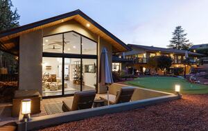 Red Rock Wellness Retreat with Private Guest House - Sedona, Arizona