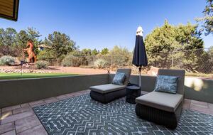 Red Rock Wellness Retreat with Private Guest House - Sedona, Arizona