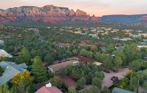 Red Rock Wellness Retreat with Private Guest House - Sedona, Arizona