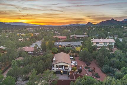 Red Rock Wellness Retreat with Private Guest House - Sedona, Arizona