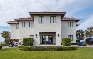 Ocean Pearl | A Refined Bimini Retreat - Alice Town, Bahamas