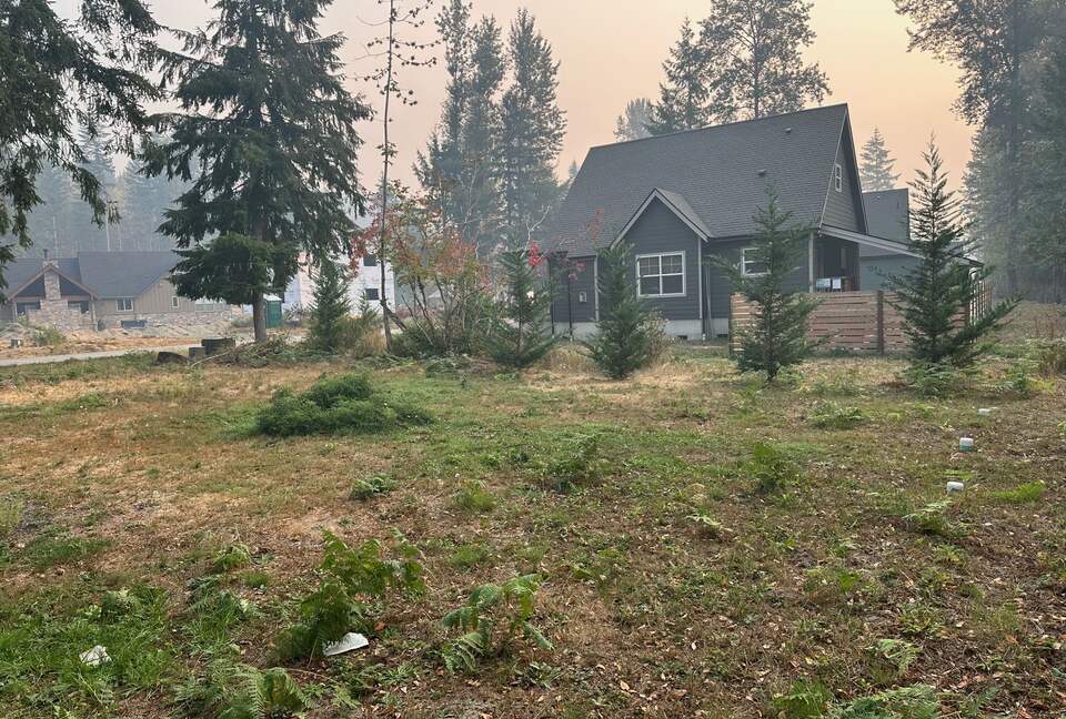 A Modern Alpine Chalet in the Heart of Packwood - Packwood, Washington