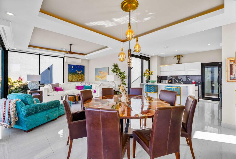 Front-Row Panorama over San Miguel - San Miguel de Allende, Mexico