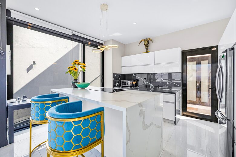 Front-Row Panorama over San Miguel - San Miguel de Allende, Mexico