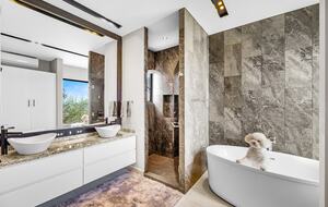 Front-Row Panorama over San Miguel - San Miguel de Allende, Mexico