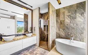 Front-Row Panorama over San Miguel - San Miguel de Allende, Mexico