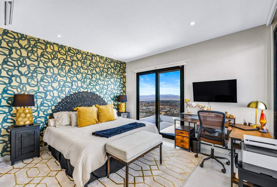 Front-Row Panorama over San Miguel - San Miguel de Allende, Mexico