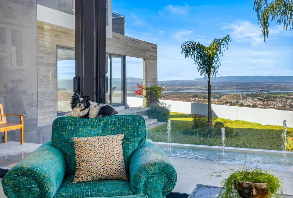 Front-Row Panorama over San Miguel - San Miguel de Allende, Mexico
