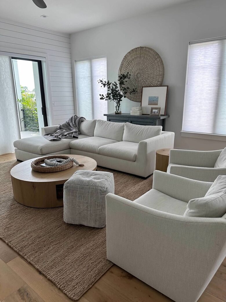 Island Living Near Whitney Beach - Longboat Key, Florida