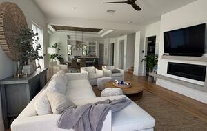 Island Living Near Whitney Beach - Longboat Key, Florida