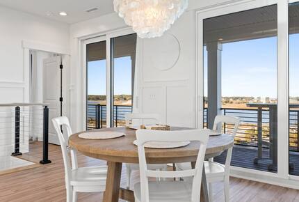 Luxury Ocean & Sound Escape Steps from The Point - Oak Island, North Carolina