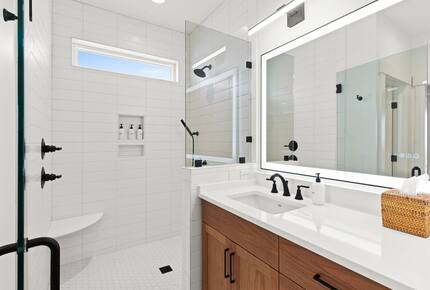 Luxury Ocean & Sound Escape Steps from The Point - Oak Island, North Carolina