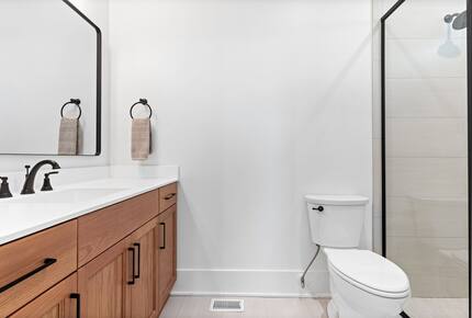 Luxury Ocean & Sound Escape Steps from The Point - Oak Island, North Carolina