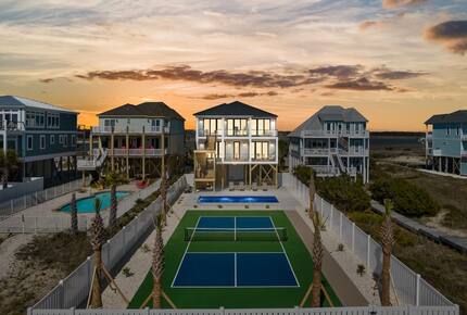 Luxury Ocean & Sound Escape Steps from The Point - Oak Island, North Carolina