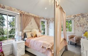 Timeless Luxury in the Heart of Denver Country Club - Denver, Colorado