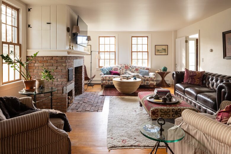 1792 Vermont Farmhouse Escape - Westminster, Vermont