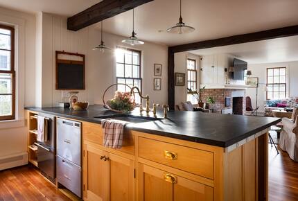 1792 Vermont Farmhouse Escape - Westminster, Vermont