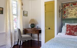 1792 Vermont Farmhouse Escape - Westminster, Vermont