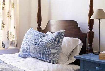 1792 Vermont Farmhouse Escape - Westminster, Vermont