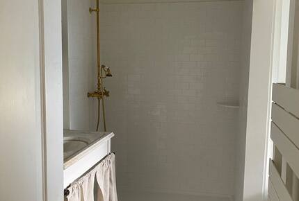 1792 Vermont Farmhouse Escape - Westminster, Vermont