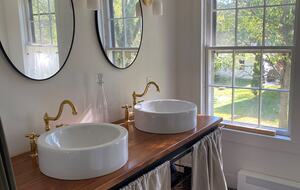 1792 Vermont Farmhouse Escape - Westminster, Vermont