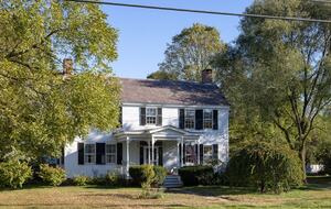 1792 Vermont Farmhouse Escape - Westminster, Vermont