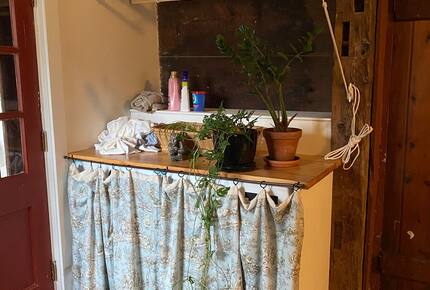 1792 Vermont Farmhouse Escape - Westminster, Vermont