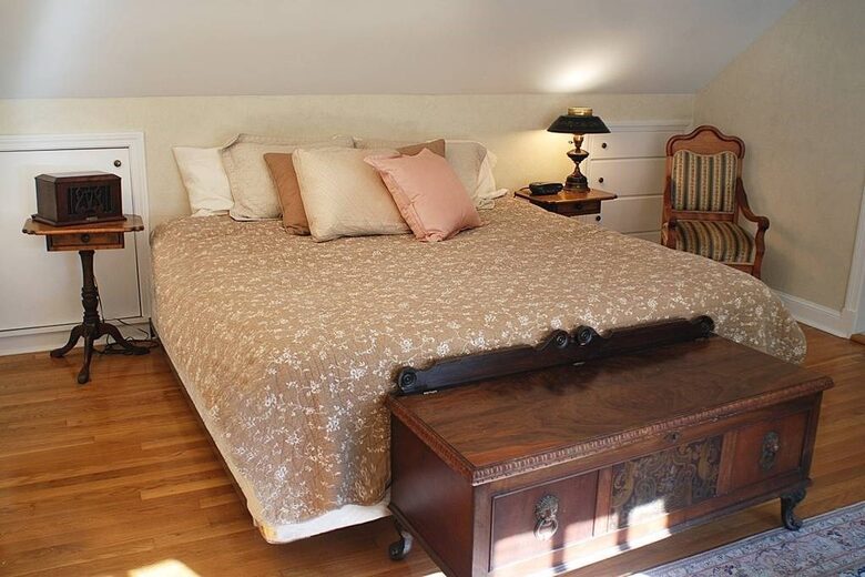 Une retraite classique à Falmouth, à deux pas de la plage - East Falmouth, Massachusetts