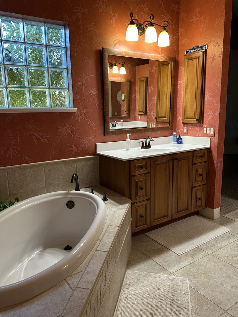 Riverside Luxury Estate on the Myakka River - Port Charlotte, Florida