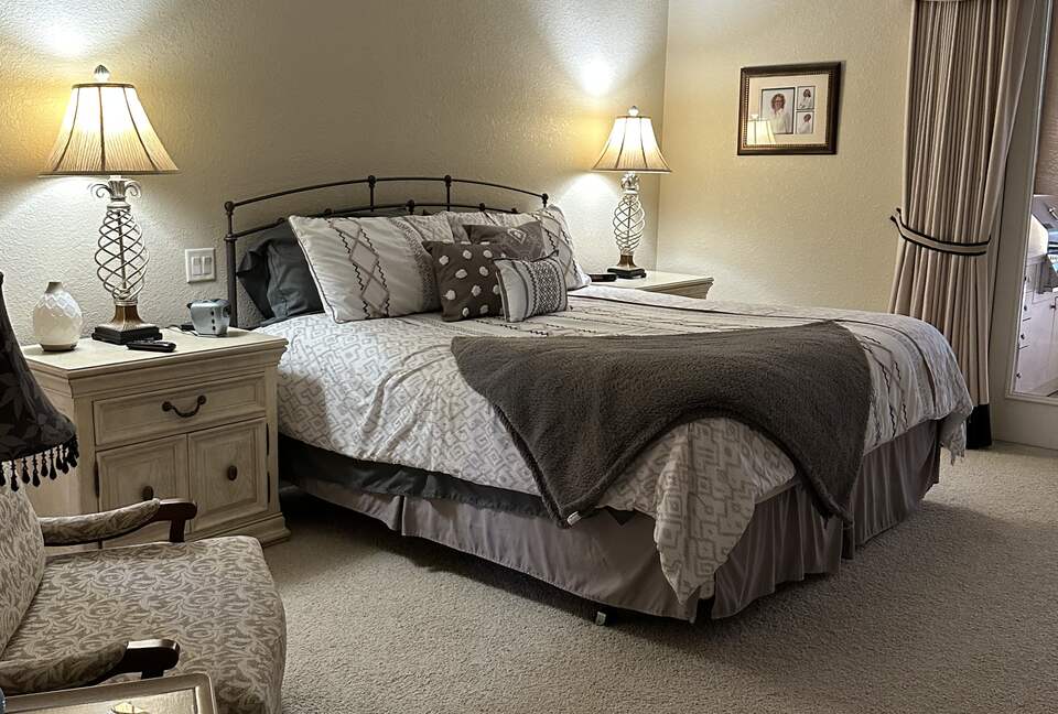 Riverside Luxury Estate on the Myakka River - Port Charlotte, Florida