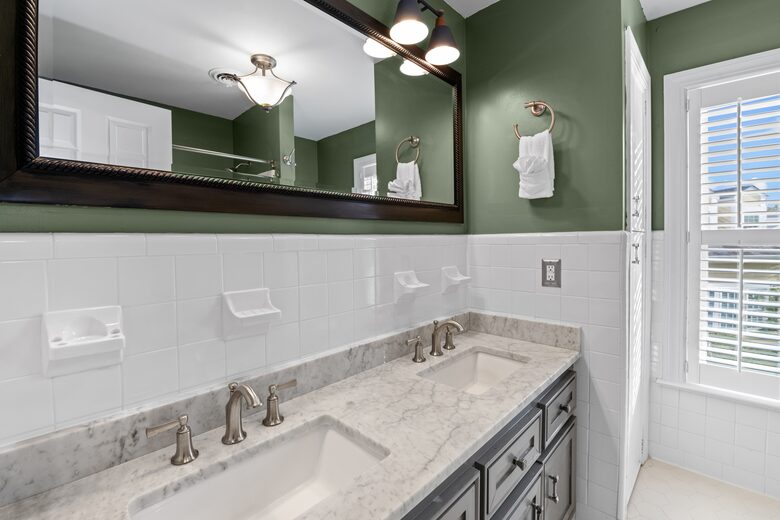 Refined Columbia Home with Private Garden Oasis - Columbia, South Carolina