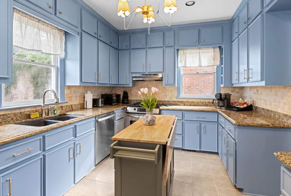 Refined Columbia Home with Private Garden Oasis - Columbia, South Carolina