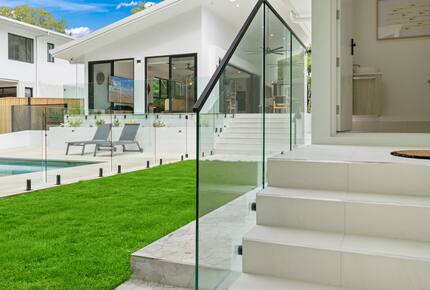 A Private Rainforest Hideaway Steps from Palm Cove Beach - Palm Cove, Australia