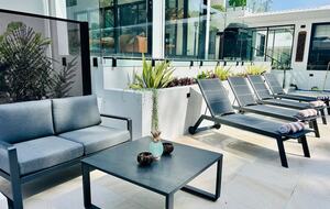 A Private Rainforest Hideaway Steps from Palm Cove Beach - Palm Cove, Australia