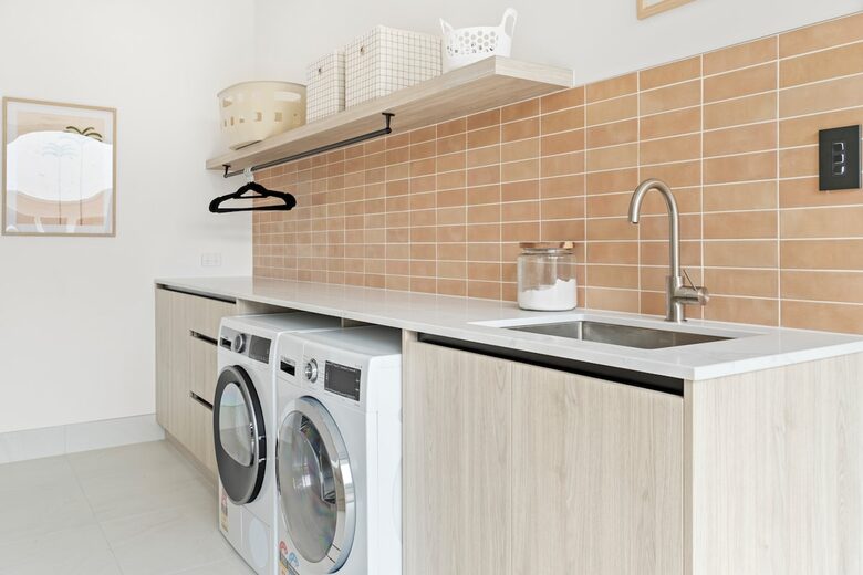 A Private Rainforest Hideaway Steps from Palm Cove Beach - Palm Cove, Australia