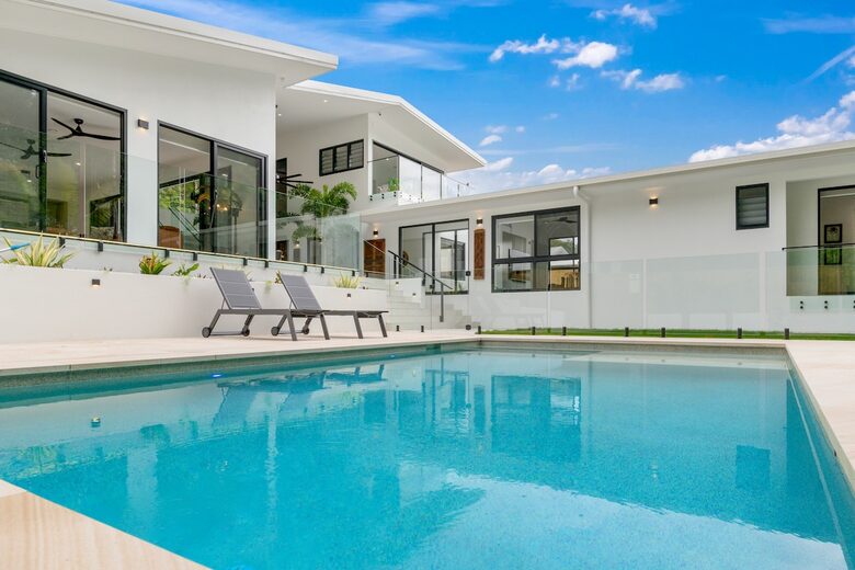 A Private Rainforest Hideaway Steps from Palm Cove Beach - Palm Cove, Australia