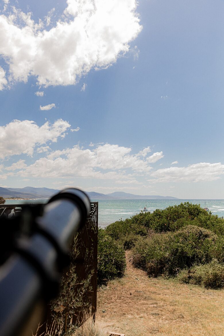 Dune-Top Beach House Overlooking Waubs Bay, Bicheno - Bicheno, Australia