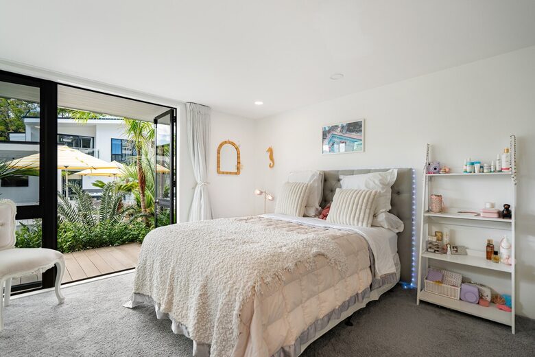 Private Luxury Beach Estate at Mission Bay - Auckland, New Zealand